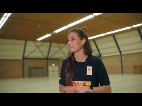 Back to School met Myrthe Schoot en Iris Scholten