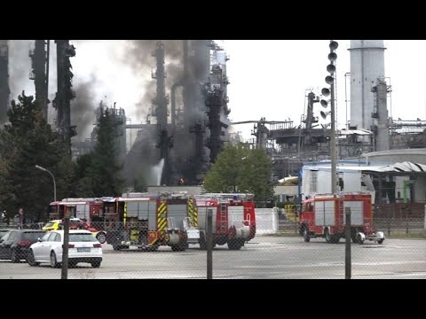 Verletzte nach Explosion und Großbrand bei Ingolstadt