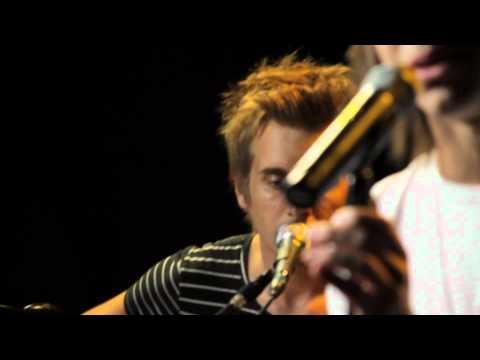 Amely - "Sing To You" Acoustic Video