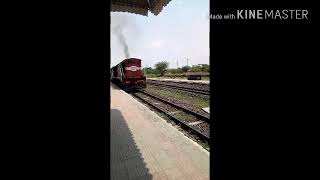 preview picture of video 'ॐ कारेश्वर से इंदौर सफर'