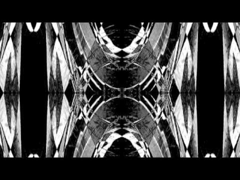 Drastique Isabelle and her miserable spiral staircase - Sellenah Setho