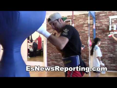 john molina jr back in the gym wants omar figueroa next - EsNews boxing