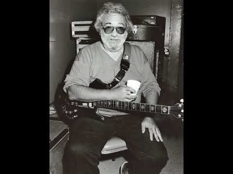 Jerry Garcia, Carlos Santana et al. 1989-08-02 Muevete clip from Caliente Y Picante, Latino Session