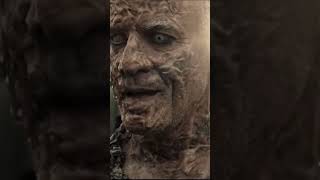 Review en imagenes de la pelicula de accion prisioners of the Ghostland de Nicolas Cage movies