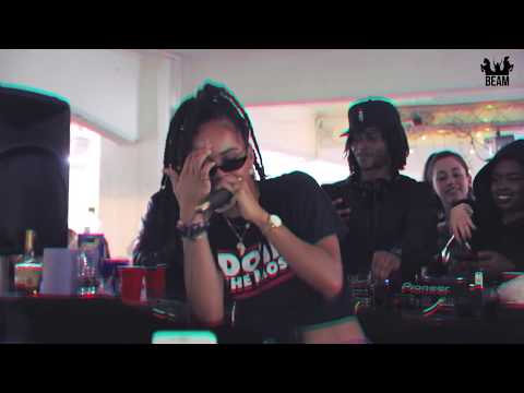 IAMDDB Hoodrich Pop Up