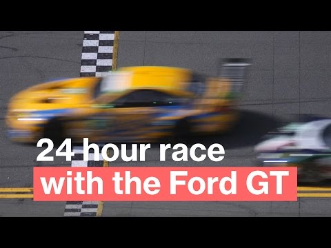 Watch the Ford GT Rip Up the Track at Its First U.S. Race