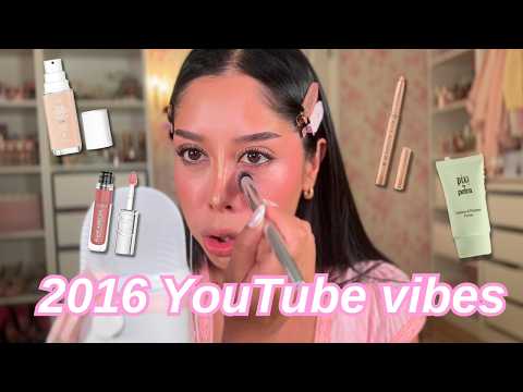 ASMR | ♥ Playing with new makeup & chit chat (clicky whispers)