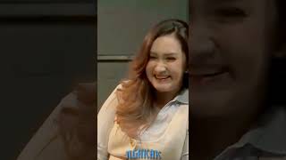 Download lagu KONDRE UDAH MULAI SOK INGGRIS LAGI NIH..😂😂😂 #shorts #laporpak #komedi #andretaulany mp3