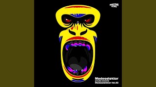 Distorsione for Strings