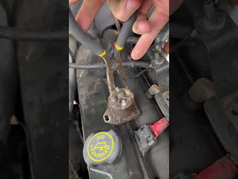7.3 Powerstroke won’t start? Try the quick and easy glow plug relay test! #glowplug #ford #diesel