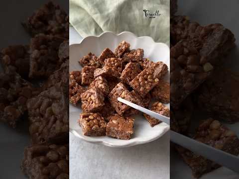 RICE KRISPIES CHOCOLATE BAR🔥🍫🔥#shorts