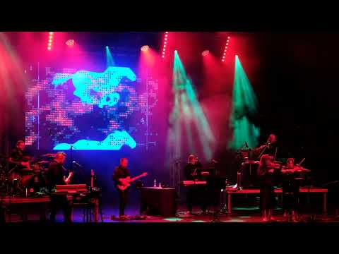 LIVE VISUALS | Bartek Miciński do koncertu TU BYŁ GRZEGORZ Z CIECHOWA | FAMA 2025 | fragmenty