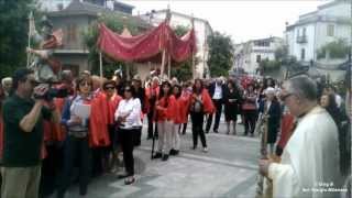 preview picture of video 'Festa Patronale 2012 San Giorgio Albanese. Processione 20-05-2012 Ottava'