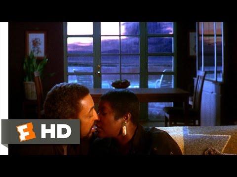 Waiting to Exhale (5/5) Movie CLIP - Gloria Reconciles With Marvin (1995) HD