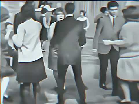 The Dovells- You Can’t Sit Down (1963) •On American Bandstand. Airdate: Jan. 4, 1964.