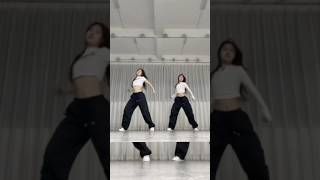 Download lagu Charlie Puth - cheating on you dance cover | ID douyin: @Shiwode cocoball #dance #douyin #xuhuong mp3