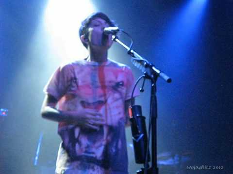 5/18 Tegan & Sara - Tegan's Awkward Hell Moves @ The Phoenix, Toronto, ON 12/15/12