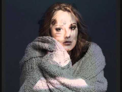 Dogz Lyfe I Won't Go ft Adele.