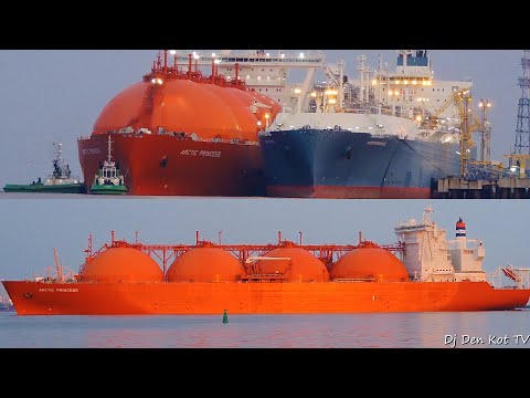 Arctic Princess (LNG Tanker) in Klaipeda Port