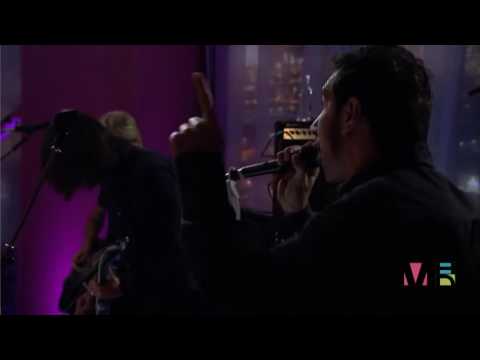Foo Fighters Feat. Serj Tankian Holiday in Cambodia VMA 2007 HD