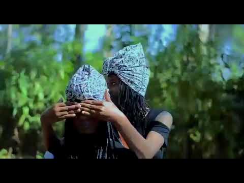 Iron da Chryst Tekila ft Qazombinho QZ- Beijo (vídeo oficial by Cra Videos) prod by: Dj Neuso