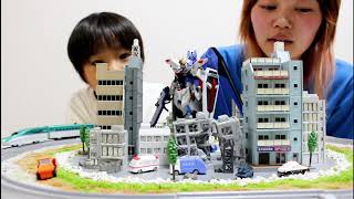 トミーテック 建物コレクション 061-2 昭和のビル A2と062-2 昭和のビル B2とROBOT魂 SIDE MS フリーダムガンダムの開封動画