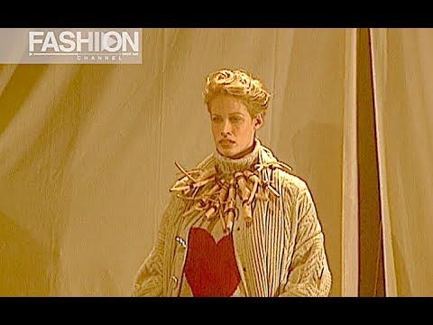 JC DE CASTELBAJAC Fall 1993 Paris - Fashion Channel
