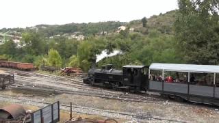 preview picture of video 'Train du Vivarais - Mallet 403 et train de la foire de Lamastre 28 09 2013'