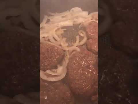 Hamburger steaks and Onion's Frying