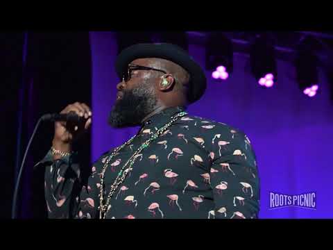 Pharrell X The Roots: Neptunes Medley at Roots Picnic 2017