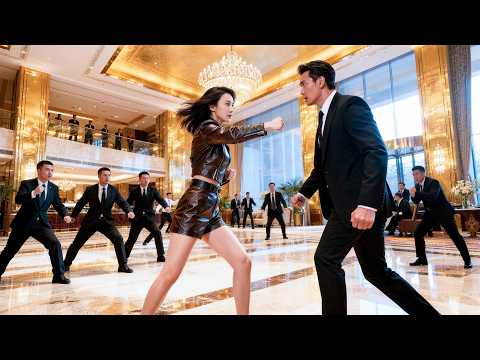 A fragile Cinderella is a crime queen, knocks down three thugs and stuns the CEO!