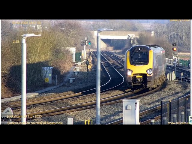 Live webcam view of Banbury Station Trainspotting Cam