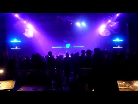 Sven Vath the end. John Digweed the start. Future Music Feb 28 2010 Perth.