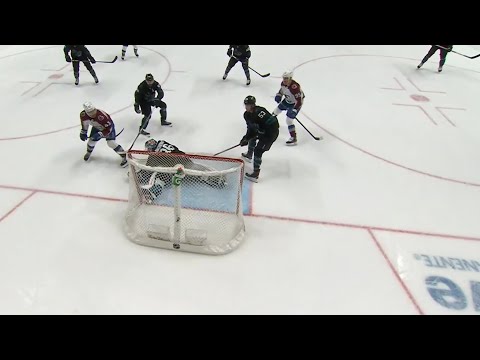 Darren Helm Pots His 5th Of The Season To Give Colorado The Two Goal Lead