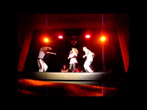 Iveta Bartošová - Laila La (4.10.2010 - novinka)