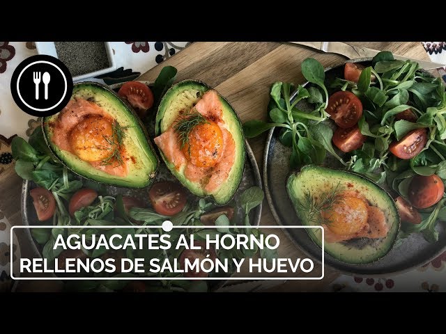 Aguacates al horno rellenos de salmón y huevo