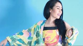 Download lagu Ratu Meta lagi Jaipongan atau lagi ngapain? mp3