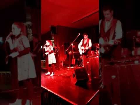 Aoife Leonard with Mick Flavin Band- Pick Me Up On Your Way Down.