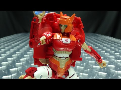 Netflix WFC Deluxe ELITA-1: EmGo's Transformers Reviews N' Stuff