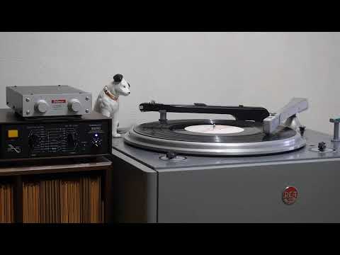 I Cover The Waterfront / Boyd Raeburn and his Orchestra Vocal: Ginny Powell