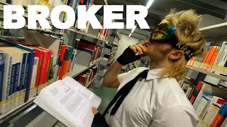 Musik-Video-Miniaturansicht zu Broker Songtext von Ski Aggu
