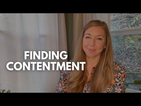 Finding Contentment in Every Season & Circumstance | Christian Homemaker Chats