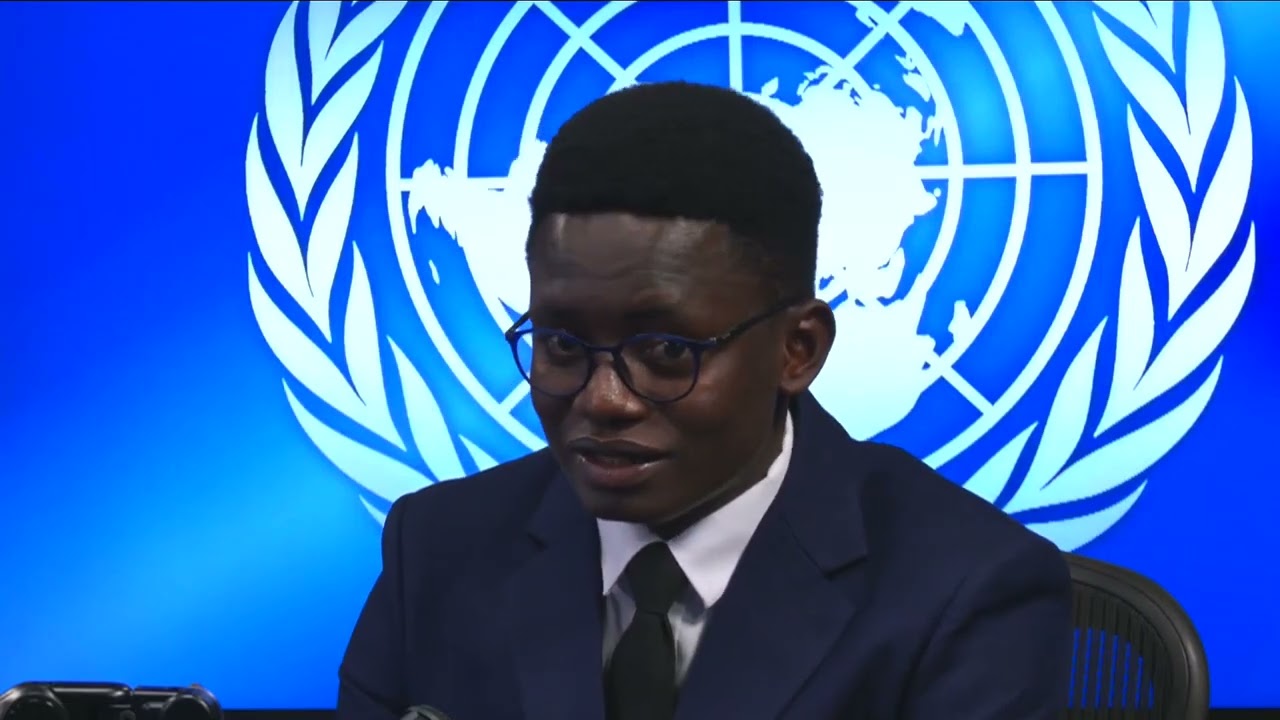 Cúpula do Futuro  entrevista com jovem empreendedor da Guiné Bissau