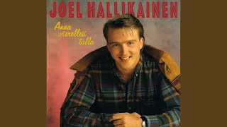 Anna vierellesi tulla