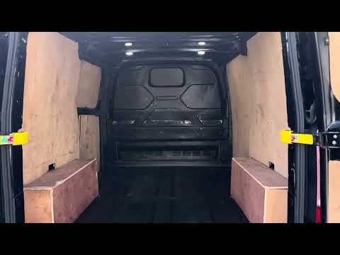 2021 (212reg) Ford Transit Custom Limited 130 SWB - Image 2