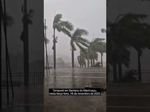 Imagens da forte chuva que caiu em Santana do Manhuaçu no fim da tarde desta terça-feira