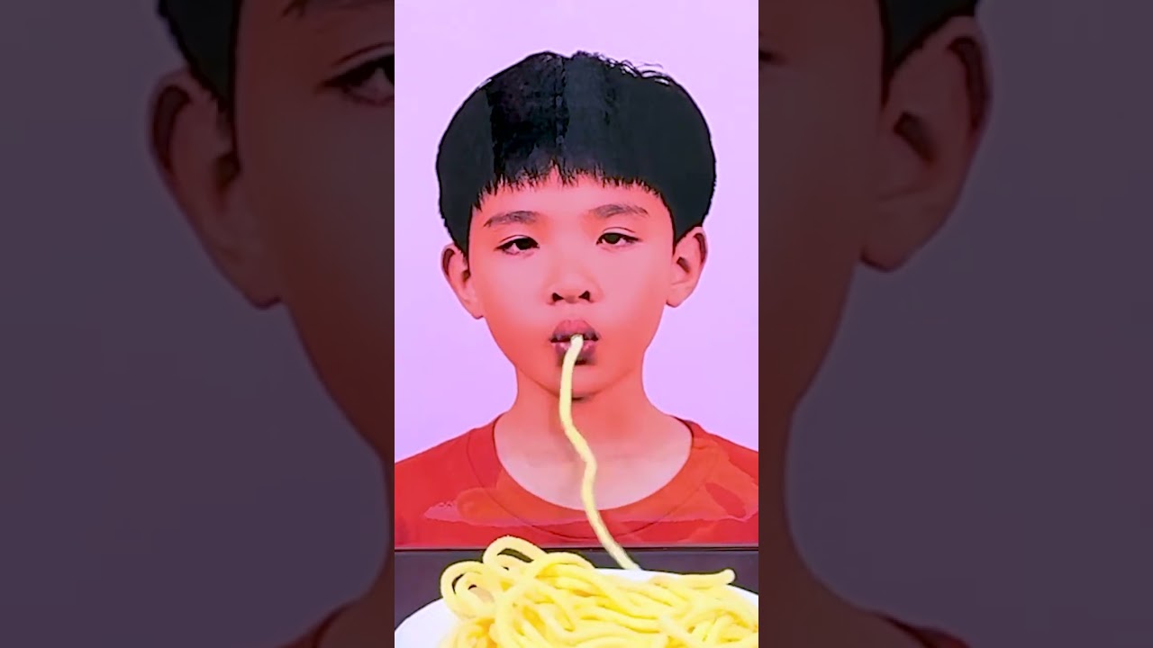 Family Prank! A Family Of Three Eating Noodles Challenge ~ So Funny!#Funnyfamily#Partygames