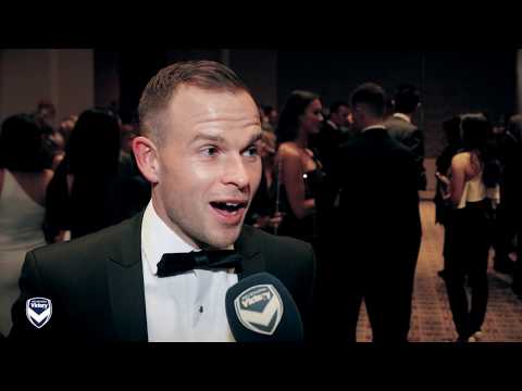 Victory Medal: Ola Toivonen and Leigh Broxham