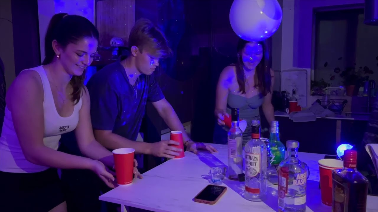 A-level media studies A* coursework music video - Ribs by Lorde