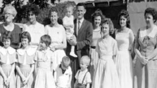 Wayfaring Stranger - Johnny Cash - Sony Music Entertainment.